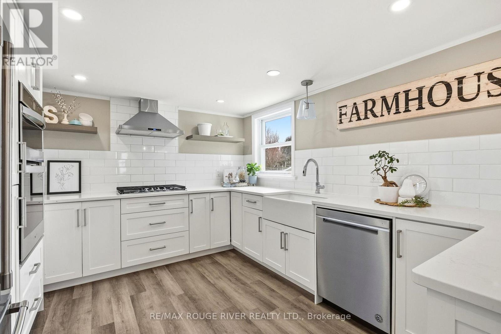 191 Blake Street, Cobourg, ON - Indoor Photo Showing Kitchen With Upgraded Kitchen