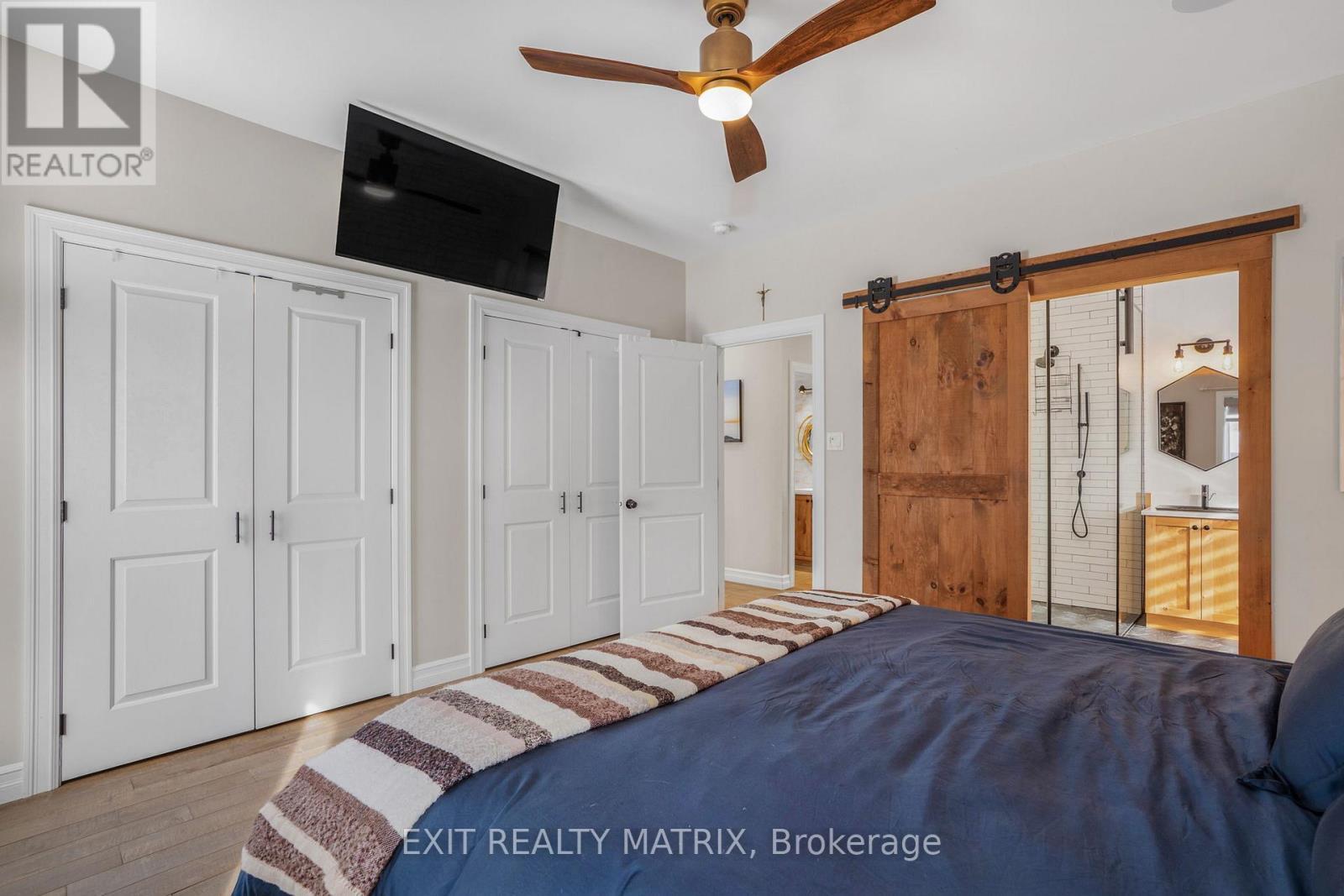 58 De La Seigneurie Street, Champlain, ON - Indoor Photo Showing Bedroom