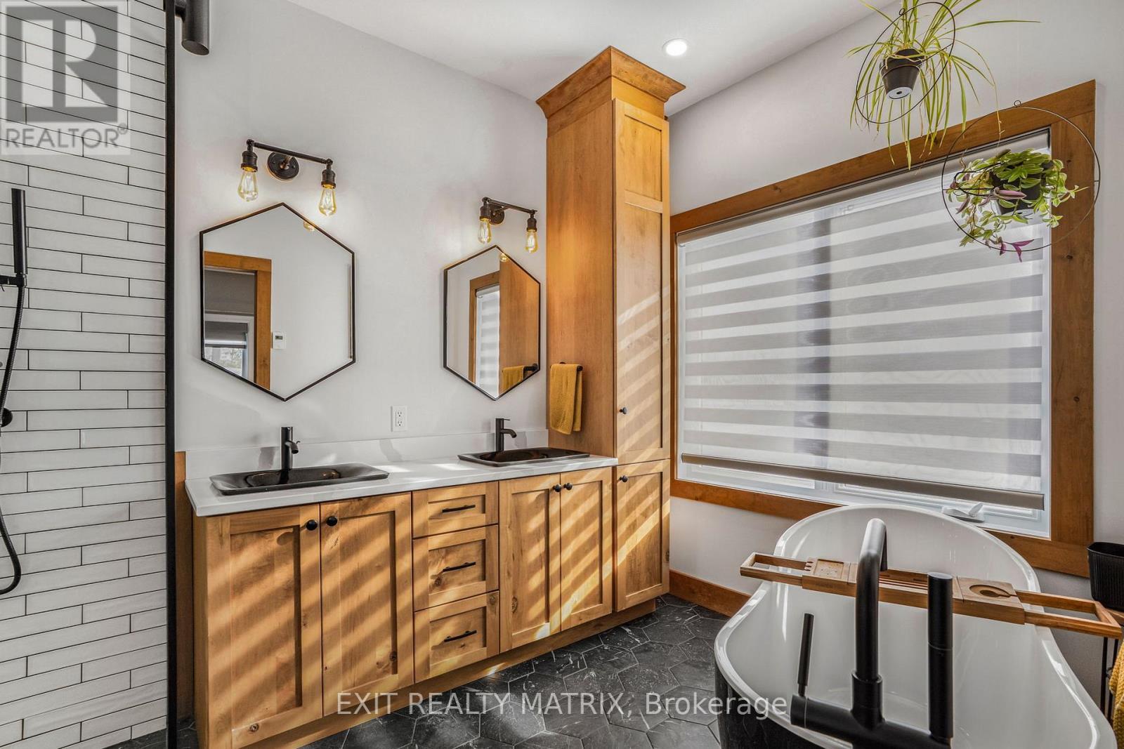 58 De La Seigneurie Street, Champlain, ON - Indoor