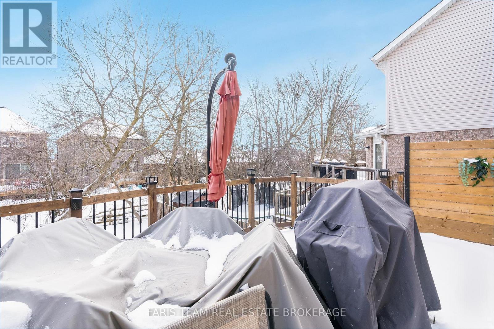 81 Wallace Street, New Tecumseth, ON - Outdoor