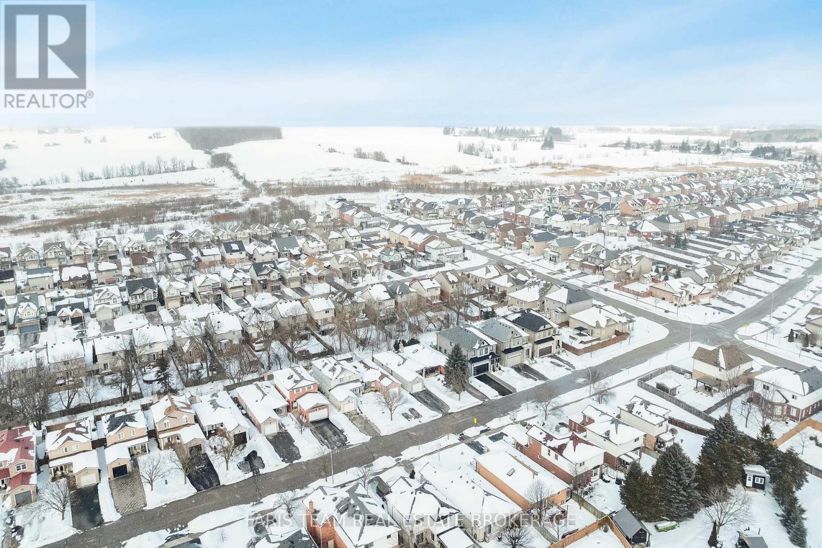 81 Wallace Street, New Tecumseth, ON - Outdoor With View