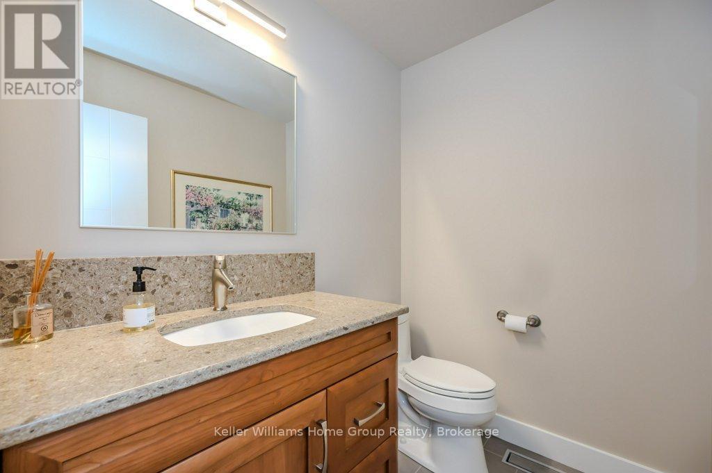 6 Cummings Court, Guelph (Pineridge/Westminster Woods), ON - Indoor Photo Showing Bathroom