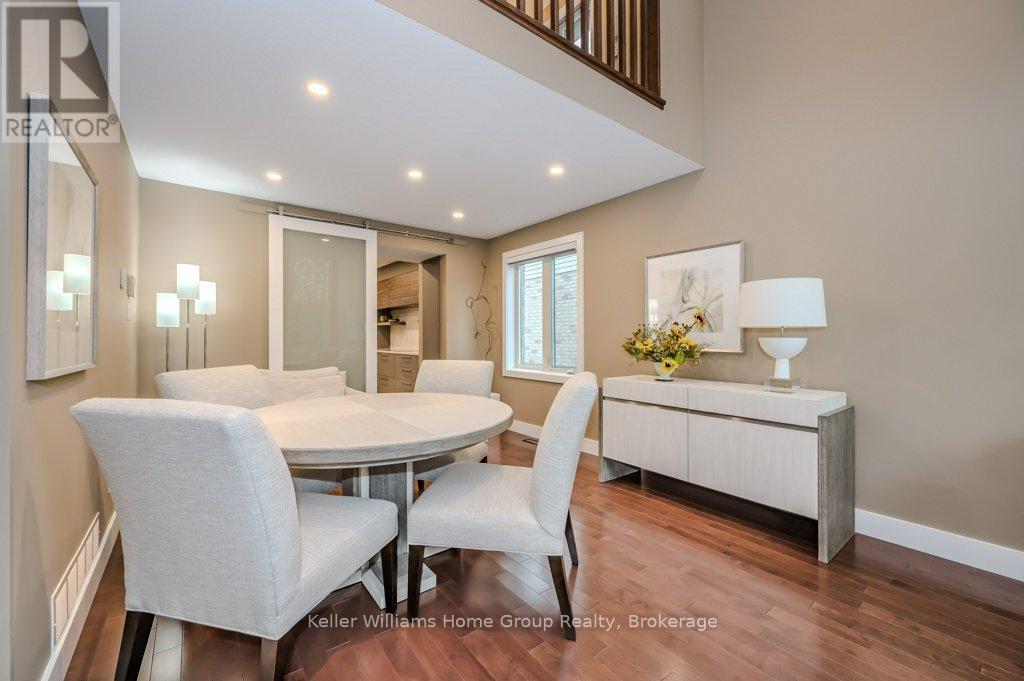 6 Cummings Court, Guelph (Pineridge/Westminster Woods), ON - Indoor Photo Showing Dining Room