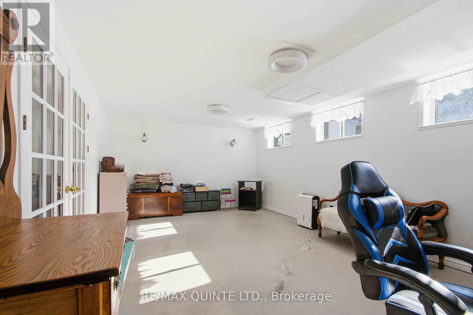 71 Elizabeth Street, Stirling-Rawdon (Stirling Ward), ON - Indoor