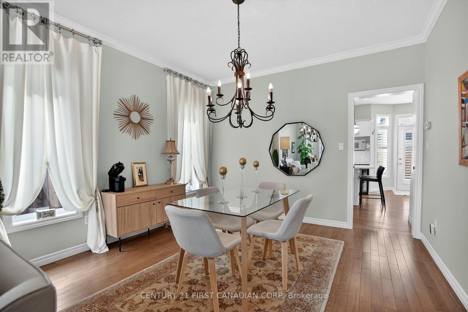 1983 Quarrier Road, London North (North R), ON - Indoor Photo Showing Dining Room