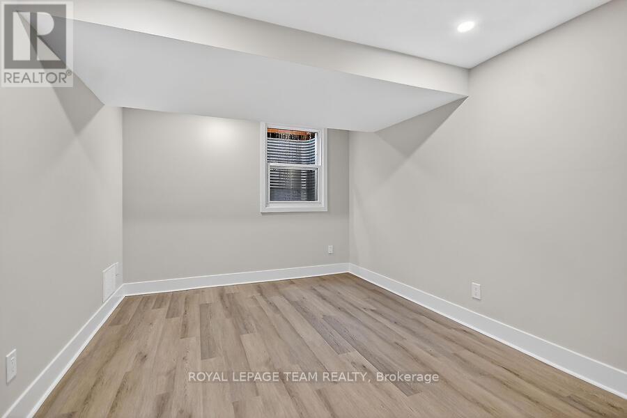 6636 Marina Drive, Ottawa, ON - Indoor Photo Showing Other Room