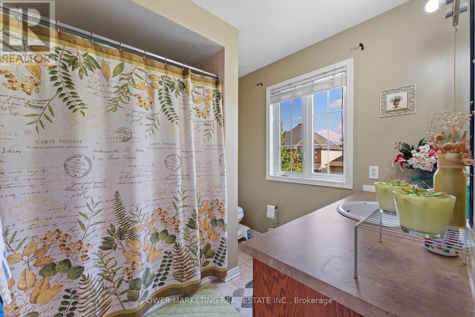 2316 Longwater Street, Ottawa, ON - Indoor