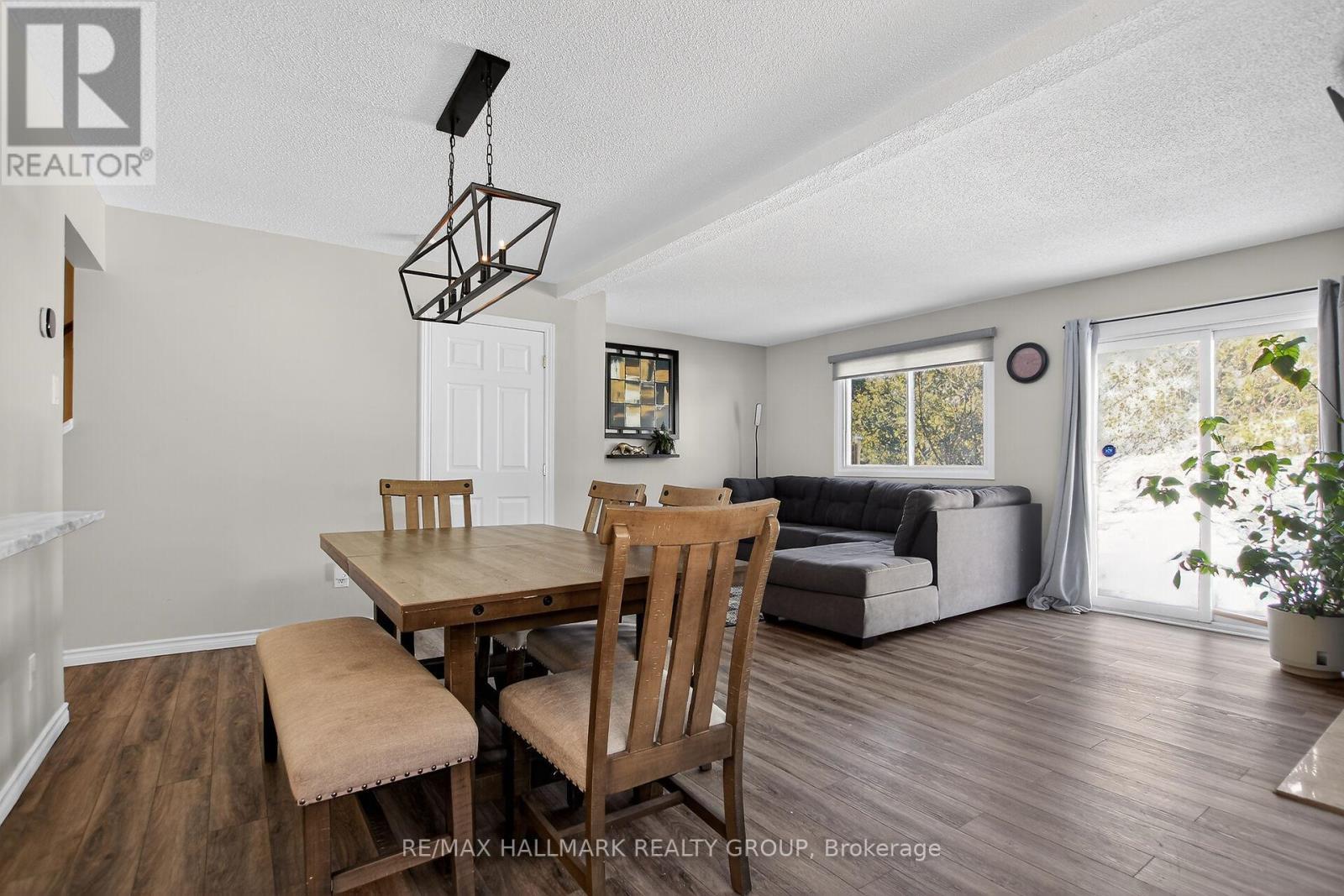 37 Priam Way, Ottawa, ON - Indoor Photo Showing Dining Room