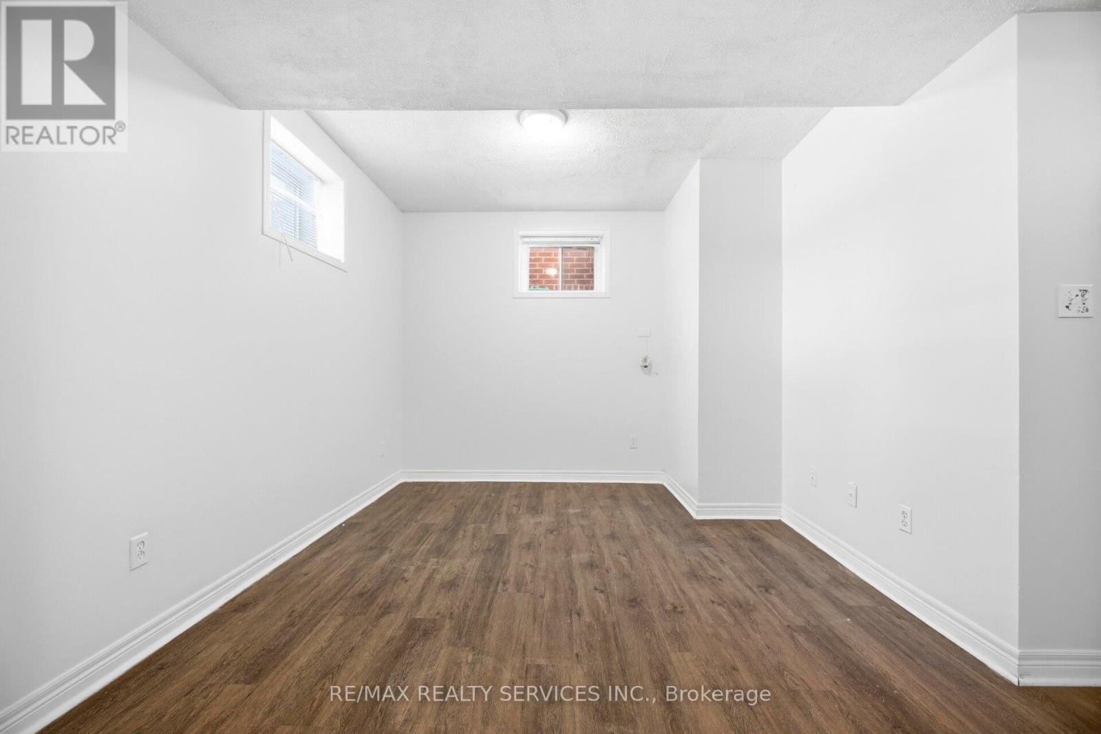 23 Wandering Trail Drive, Brampton, ON - Indoor Photo Showing Other Room