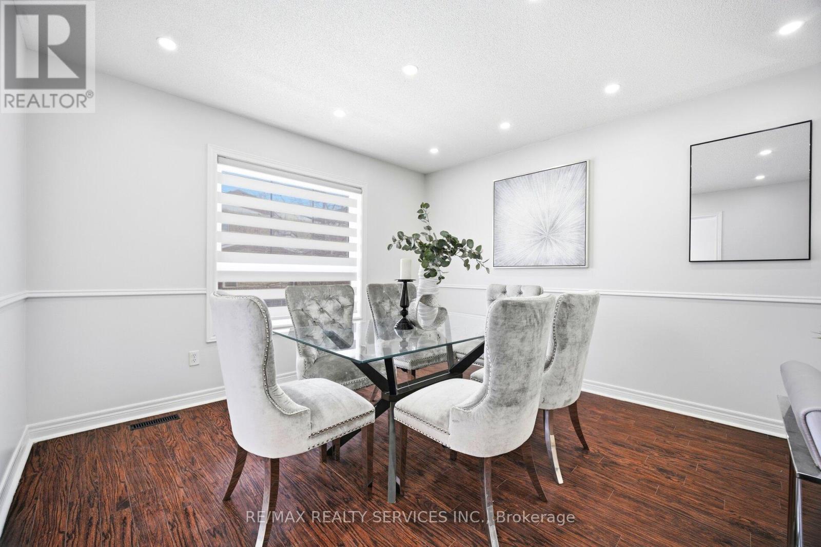 23 Wandering Trail Drive, Brampton, ON - Indoor Photo Showing Dining Room