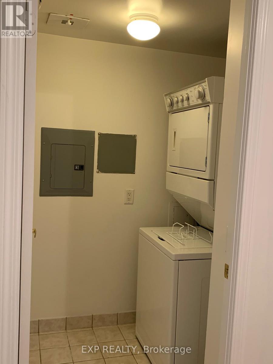 2120 - 25 Kingsbridge Garden Circle, Mississauga, ON - Indoor Photo Showing Laundry Room