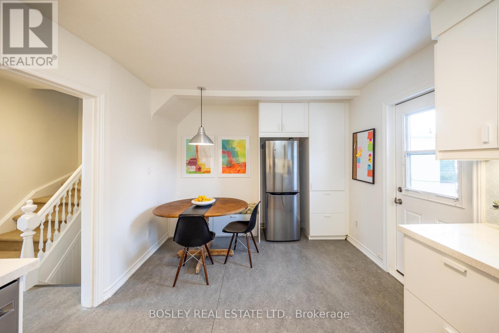 54 Lansdowne Avenue, Toronto, ON - Indoor Photo Showing Kitchen