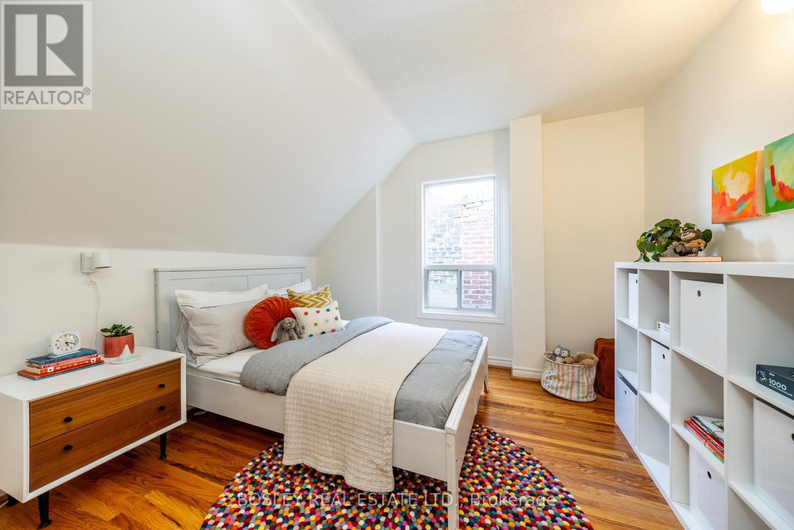 54 Lansdowne Avenue, Toronto, ON - Indoor Photo Showing Bedroom