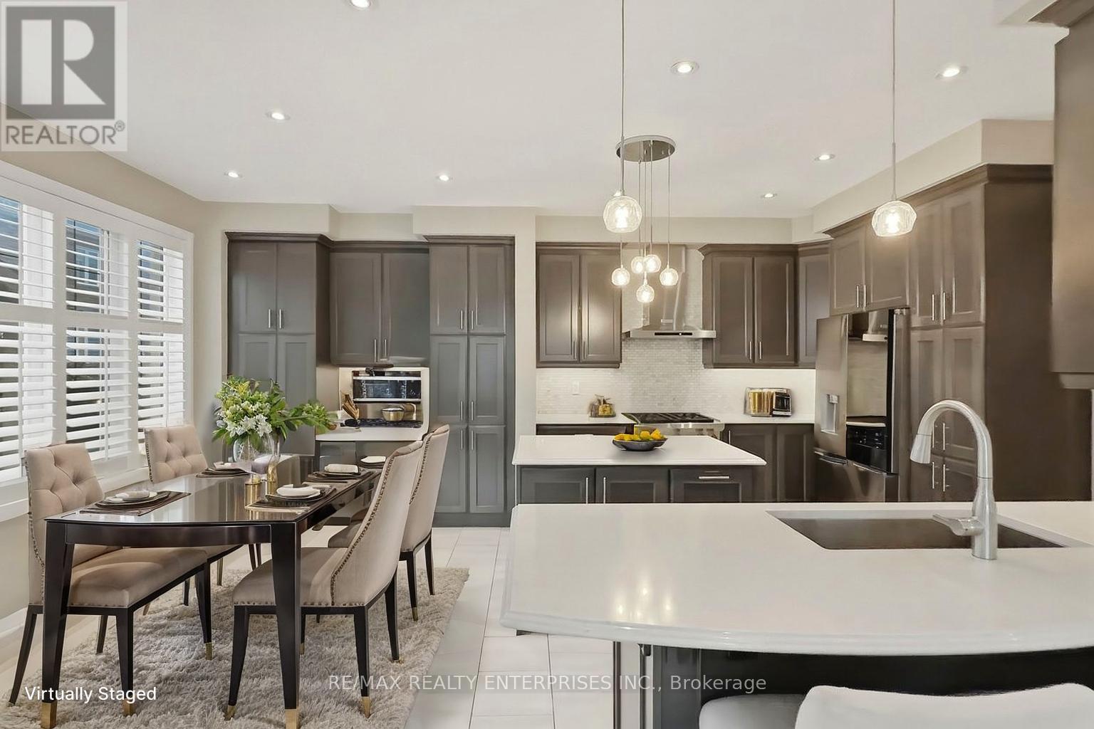 355 Wisteria Way, Oakville, ON - Indoor