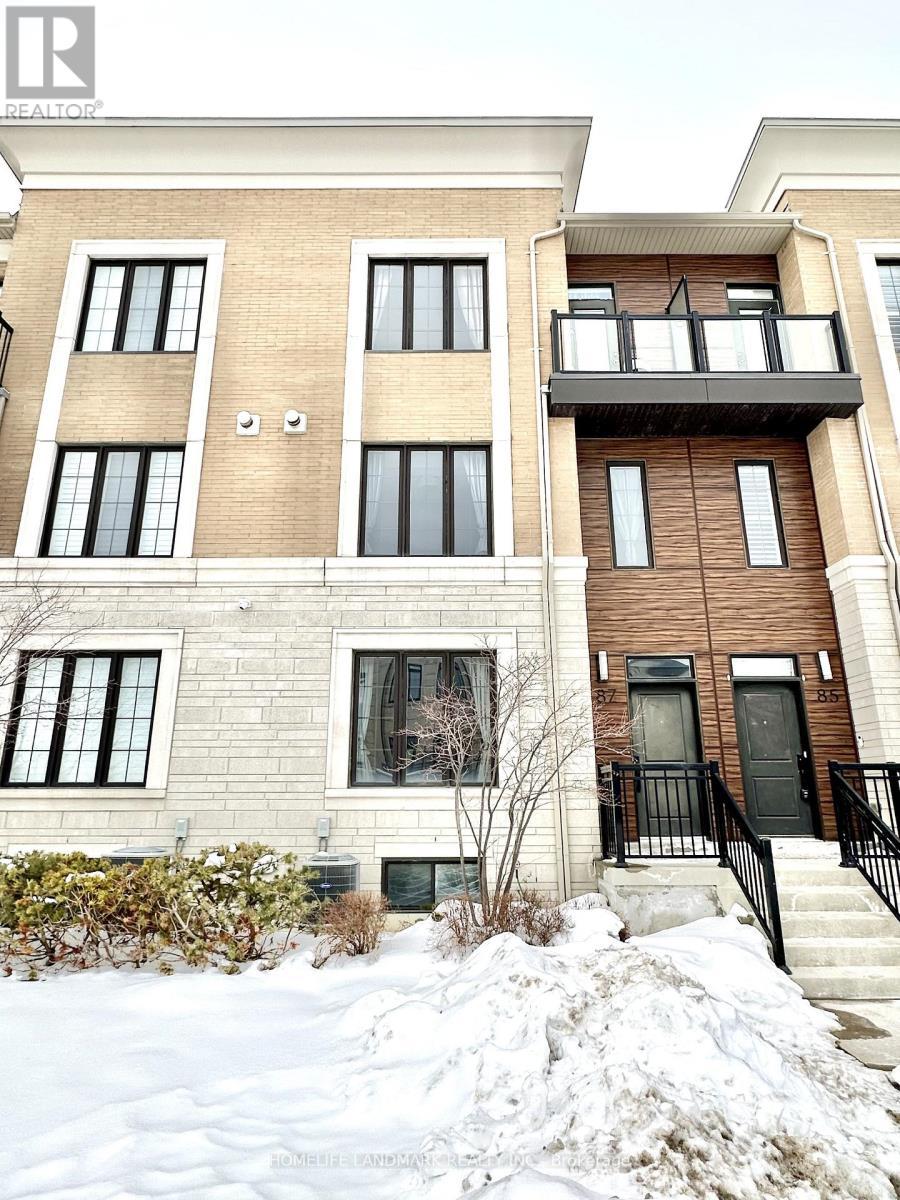 87 Village Parkway, Markham, ON - Outdoor