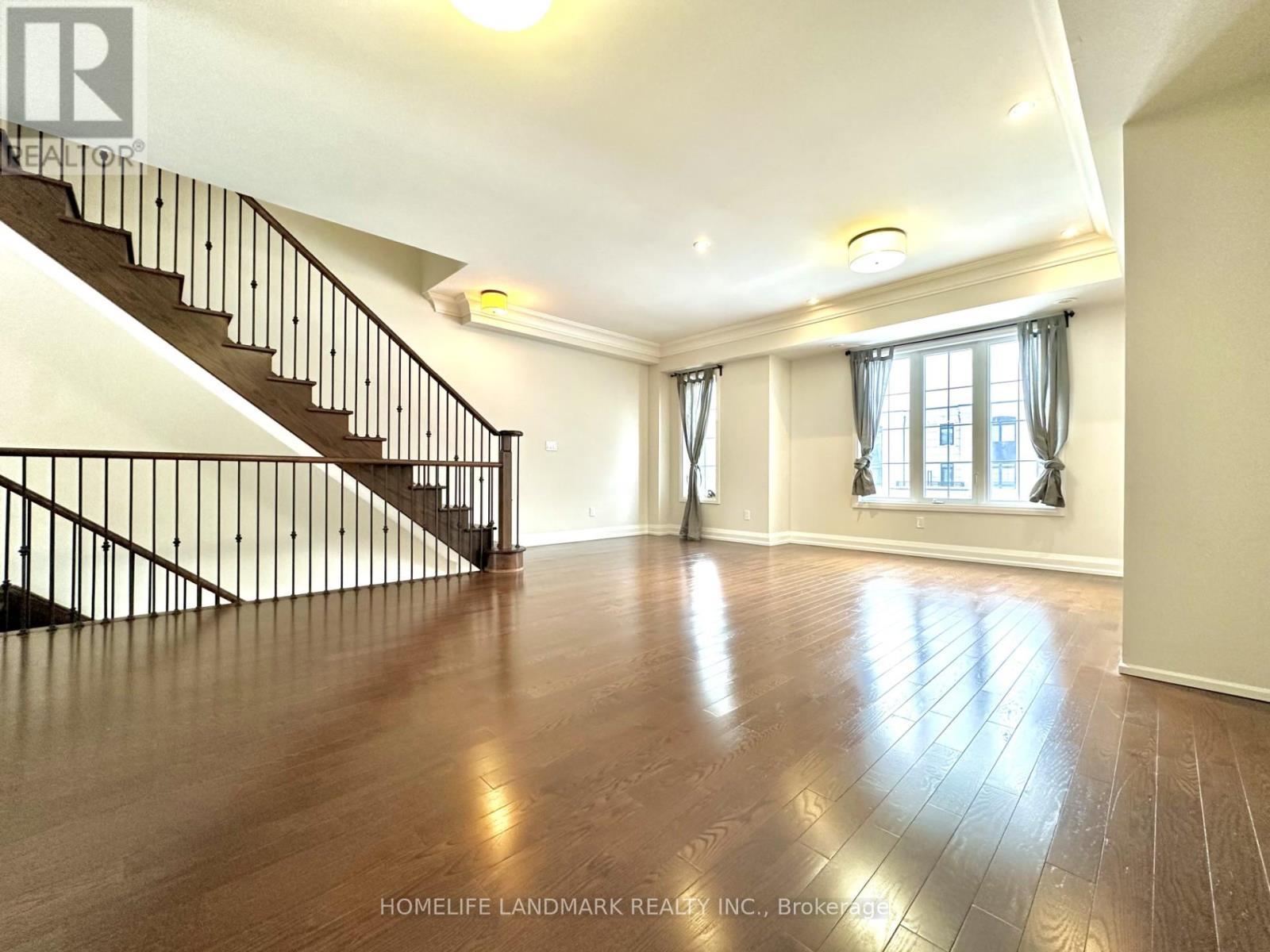 87 Village Parkway, Markham, ON - Indoor Photo Showing Other Room