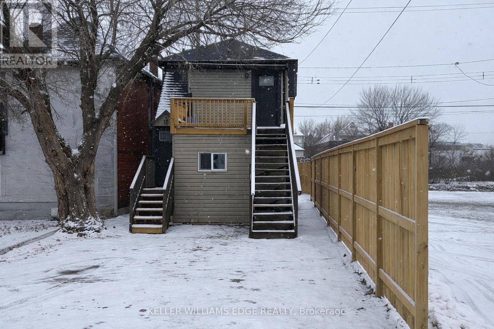 940 Barton Street E, Hamilton, ON