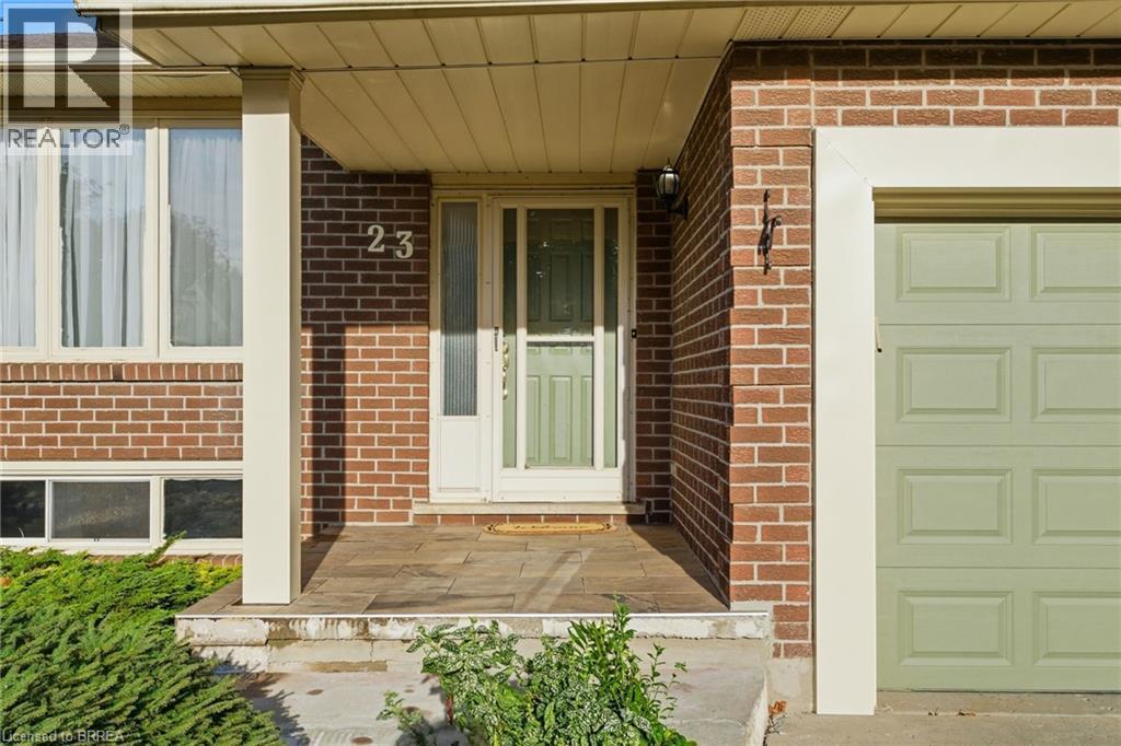 23 Vance Crescent, Waterdown, ON - Outdoor With Exterior