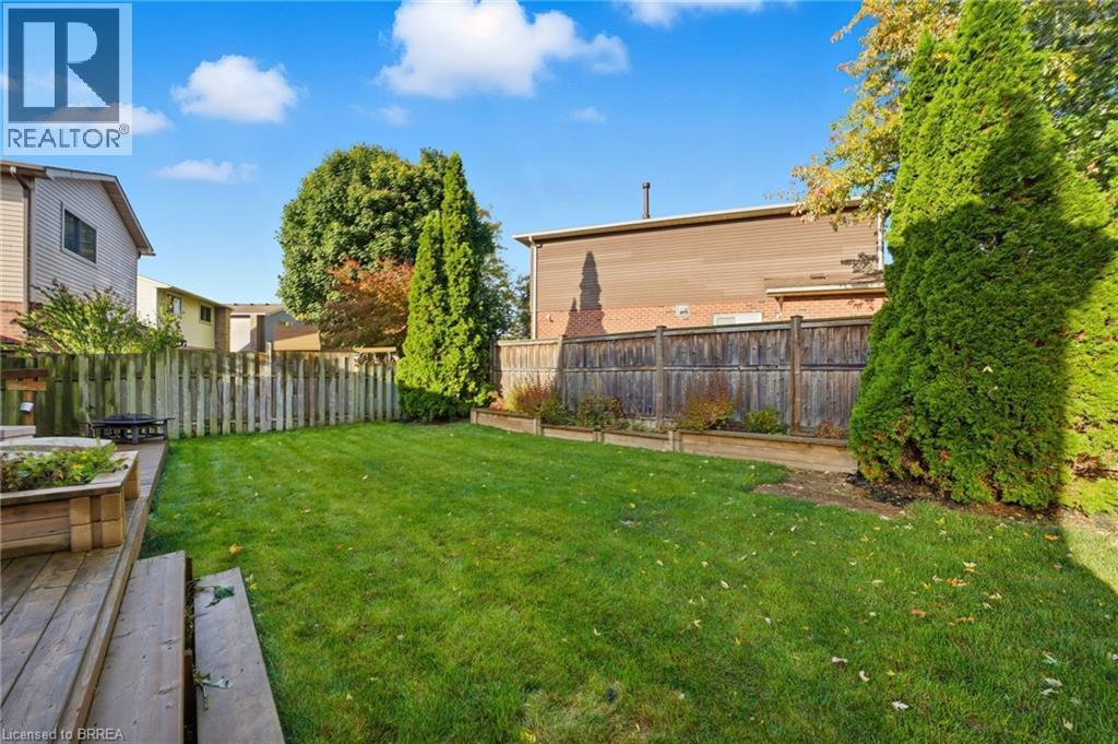 23 Vance Crescent, Waterdown, ON - Outdoor