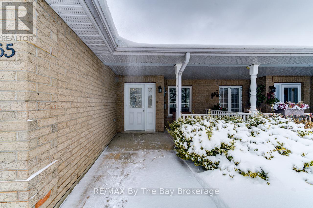 65 Meadow Lane, Wasaga Beach, ON - Outdoor With Deck Patio Veranda