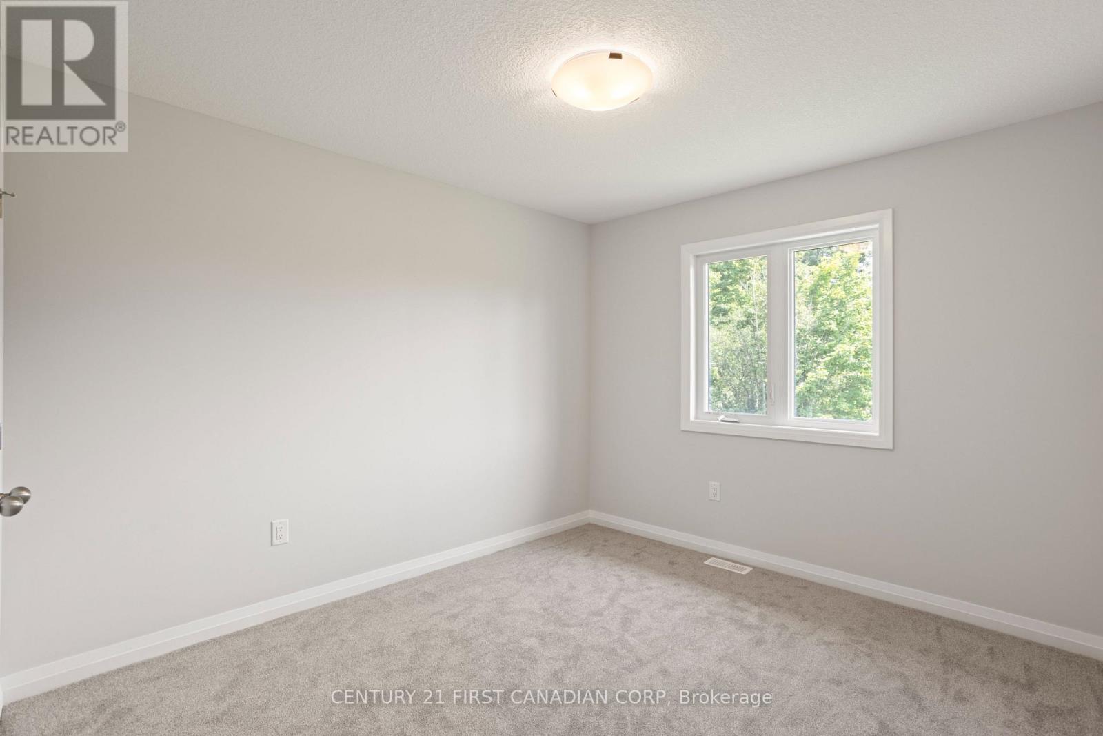 6901 Heathwoods Avenue, London South (South V), ON - Indoor Photo Showing Other Room