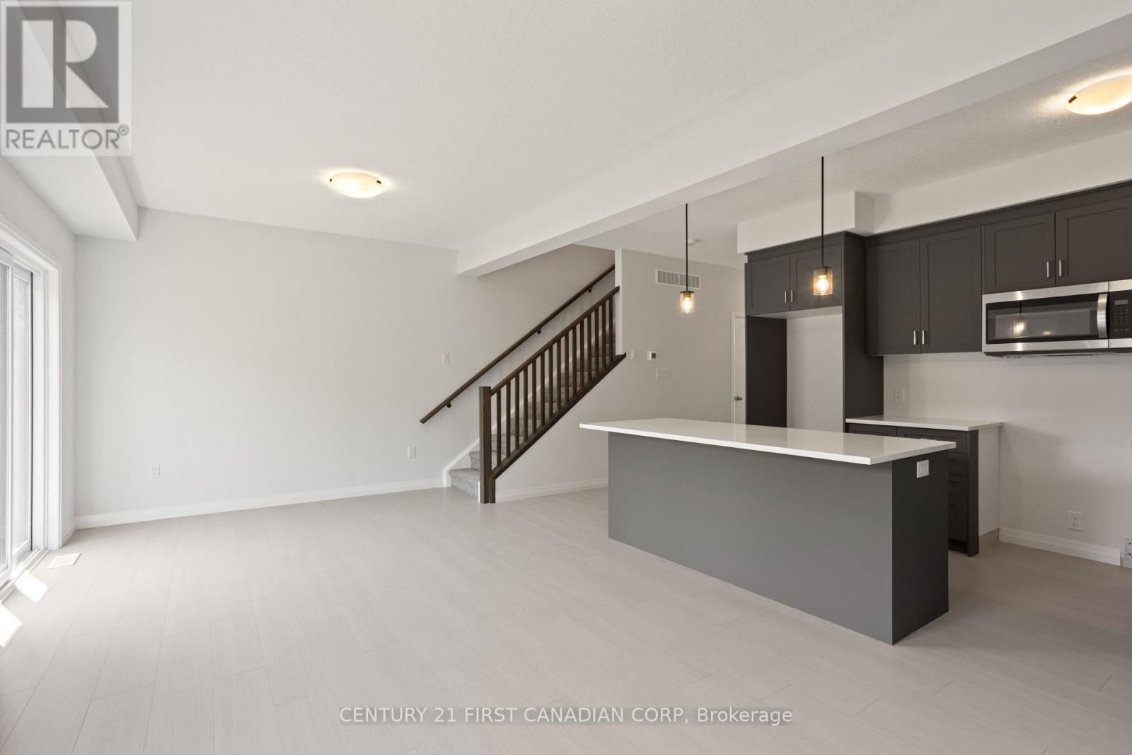 6901 Heathwoods Avenue, London South (South V), ON - Indoor Photo Showing Other Room