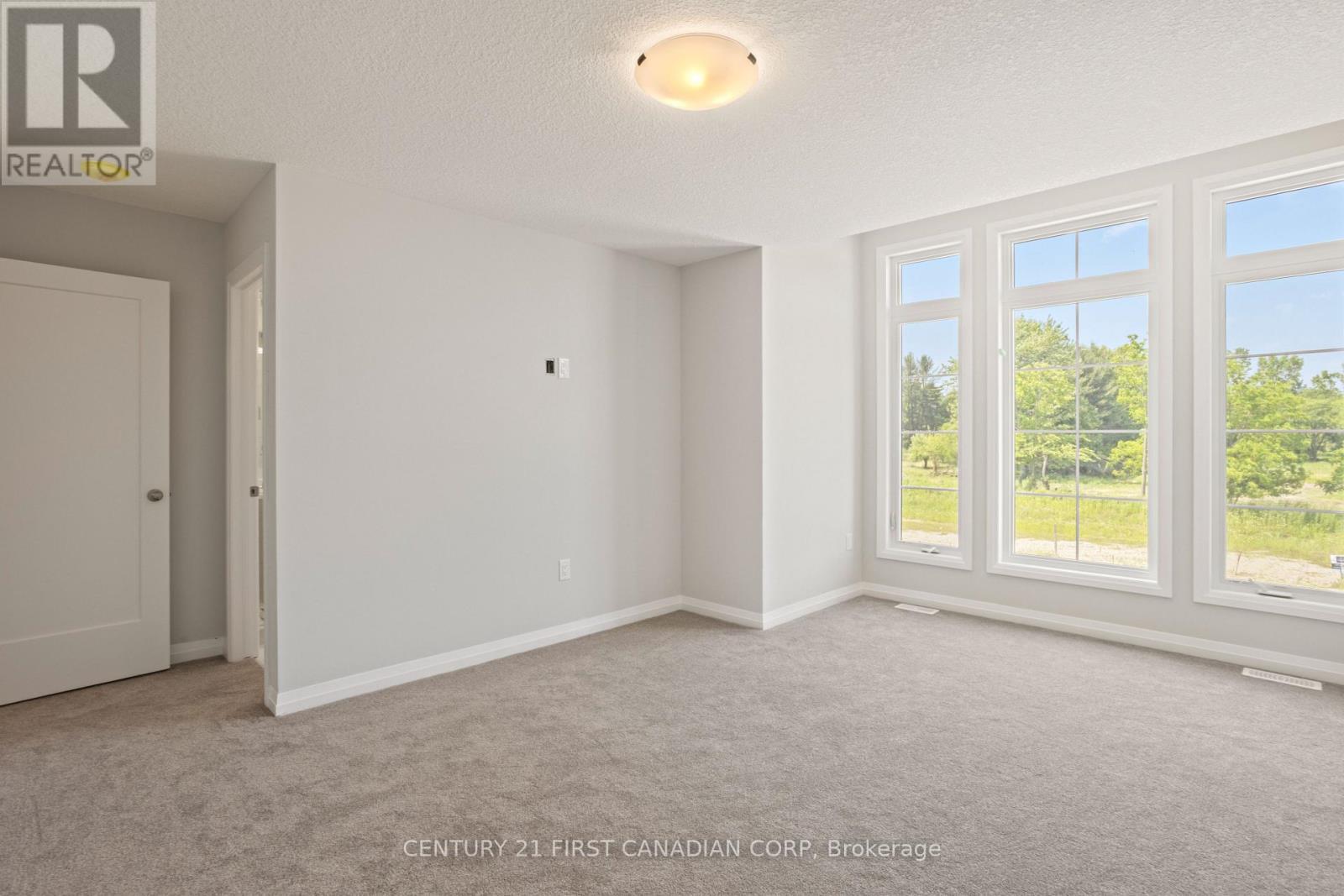 6897 Heathwoods Avenue, London South (South V), ON - Indoor Photo Showing Other Room