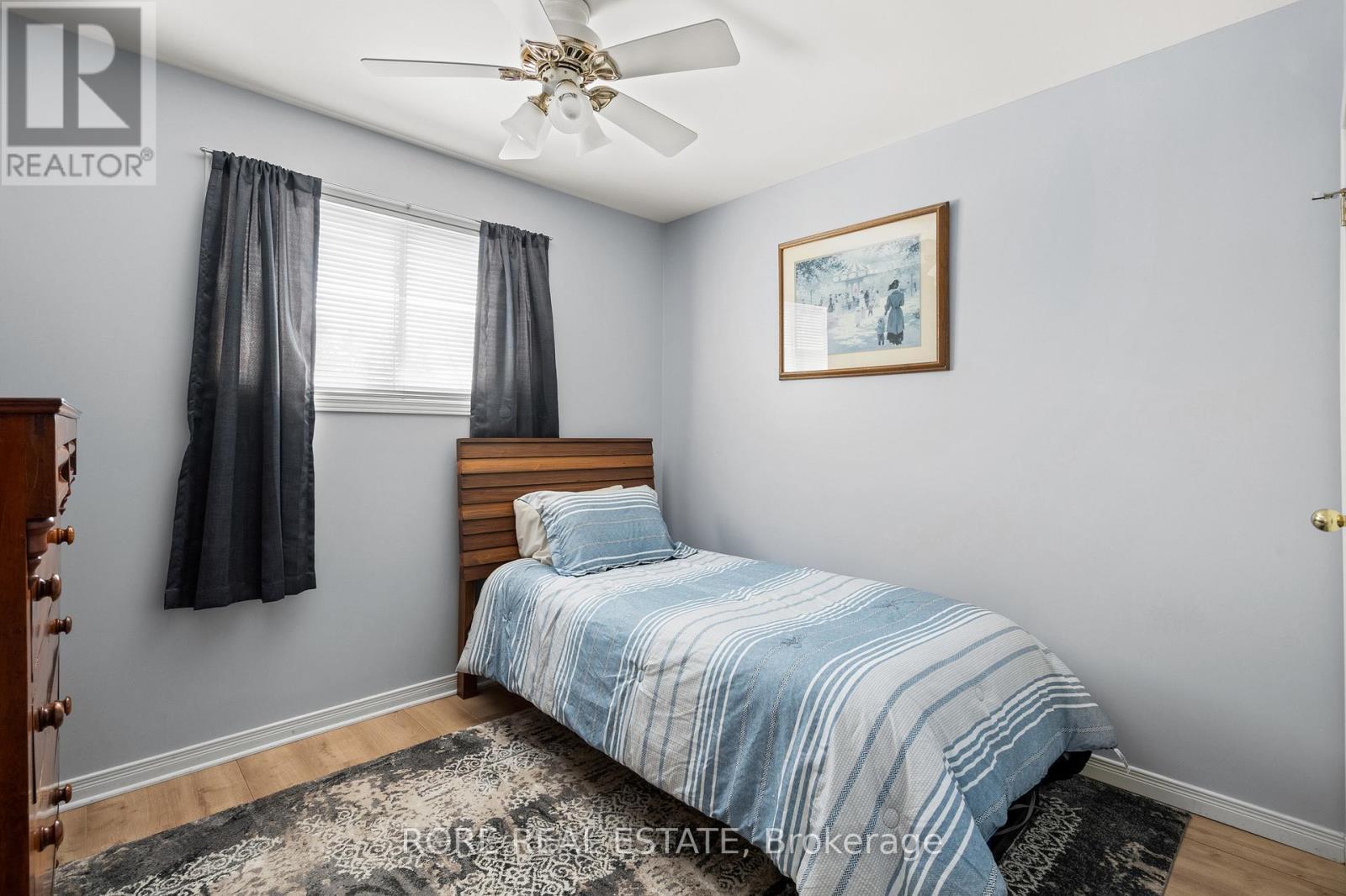 Bedroom - 128 Cook Avenue, Fort Erie (Ridgeway), ON - Indoor Photo Showing Bedroom