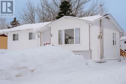 6 Kent Place Gander, NL A1V 2E9