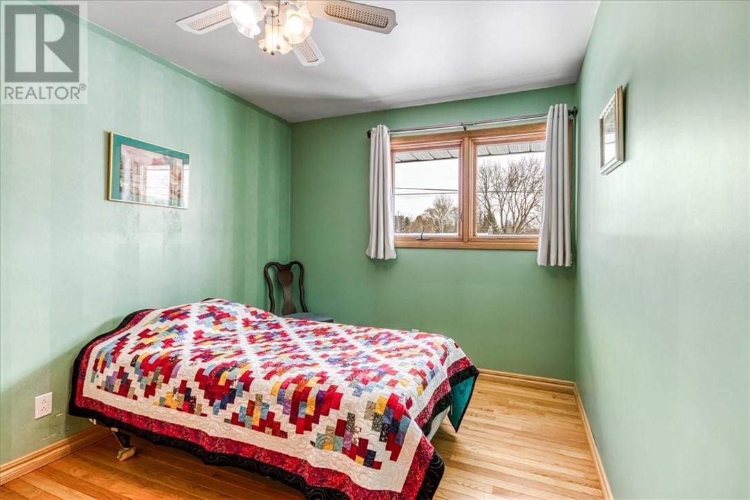 147 Cranbrook Crescent, Sudbury, ON - Indoor Photo Showing Bedroom