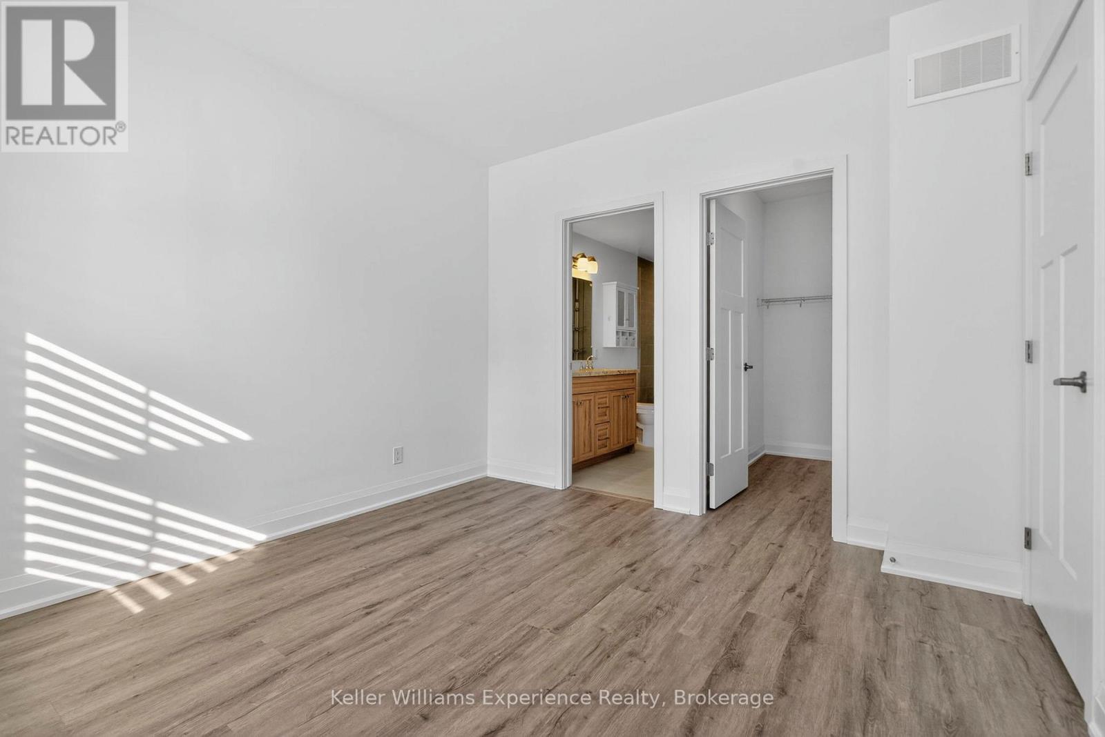 10 Danielle Crescent, Midland, ON - Indoor Photo Showing Other Room