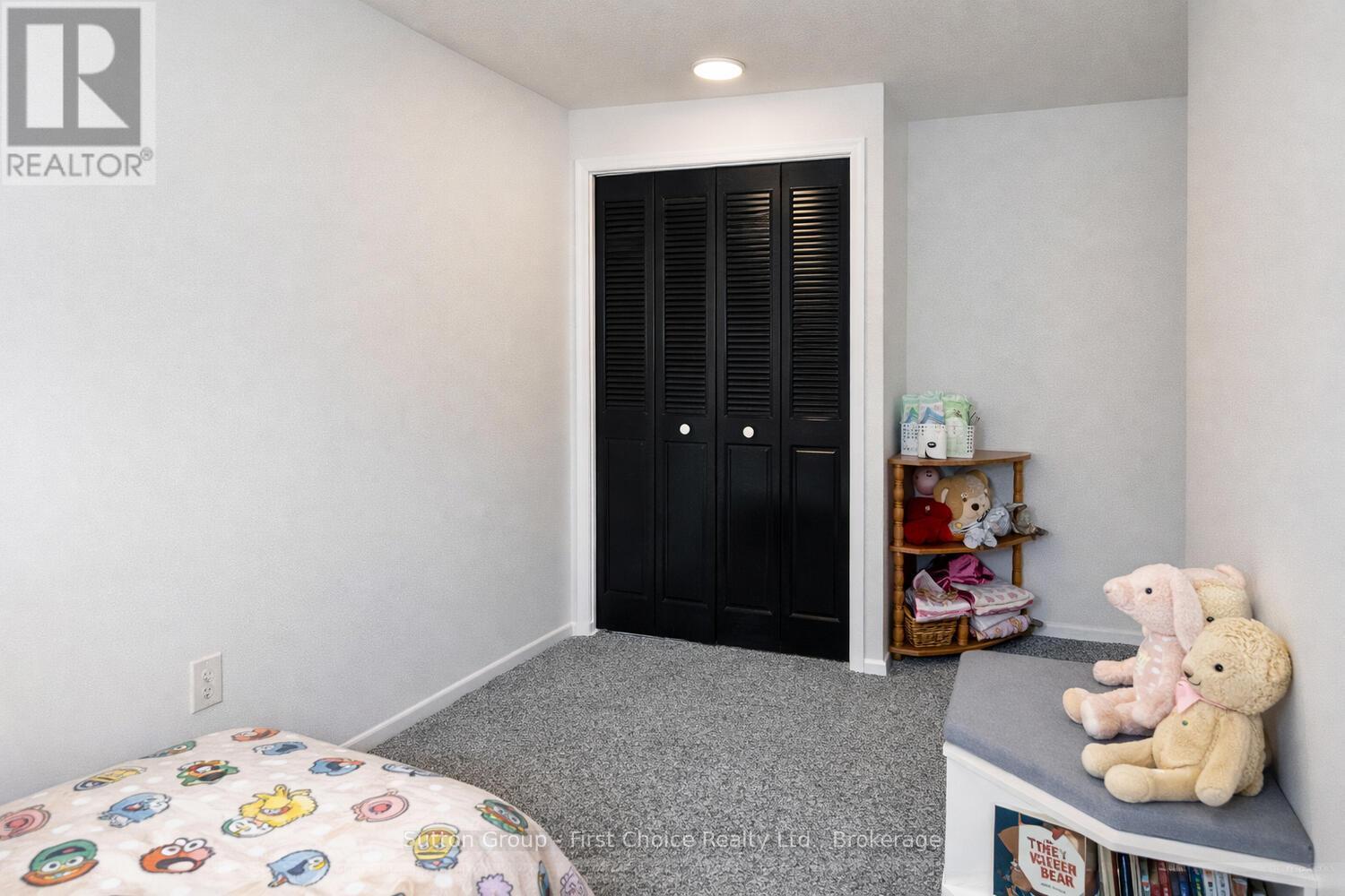 2nd Bedroom Closet - 12 - 91 Avonwood Drive, Stratford, ON - Indoor Photo Showing Bedroom
