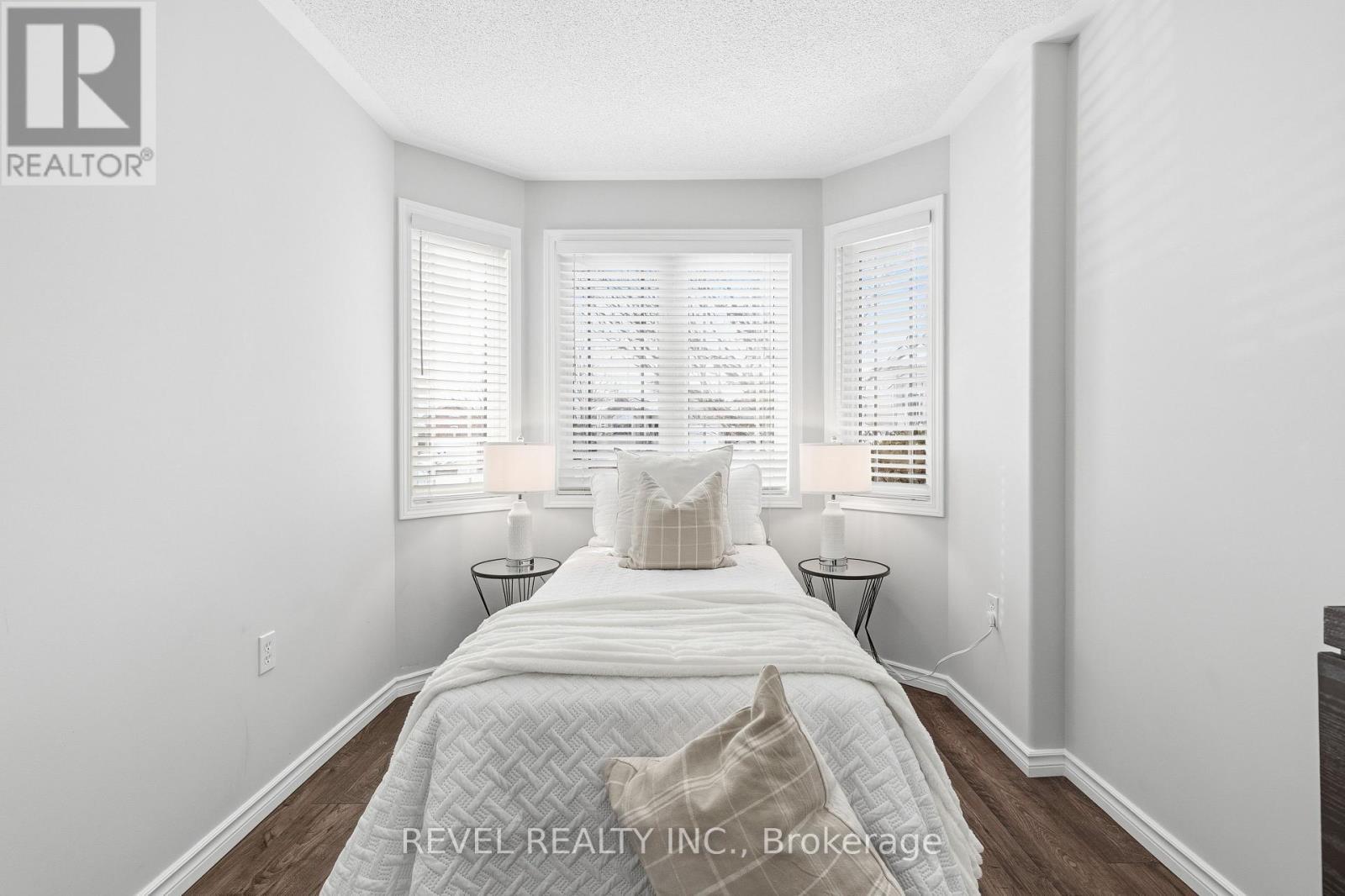 617 Clancy Crescent, Peterborough (Otonabee Ward 1), ON - Indoor Photo Showing Bedroom