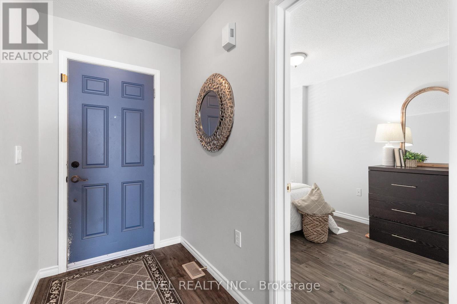 617 Clancy Crescent, Peterborough (Otonabee Ward 1), ON - Indoor