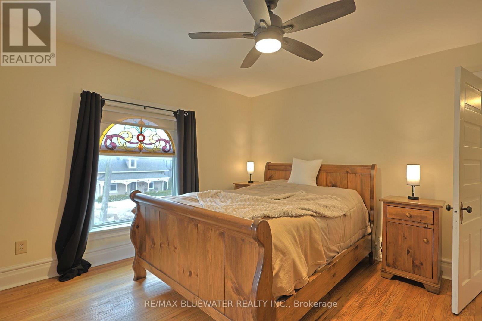 181 Parkhill Main Street, North Middlesex (Parkhill), ON - Indoor Photo Showing Bedroom