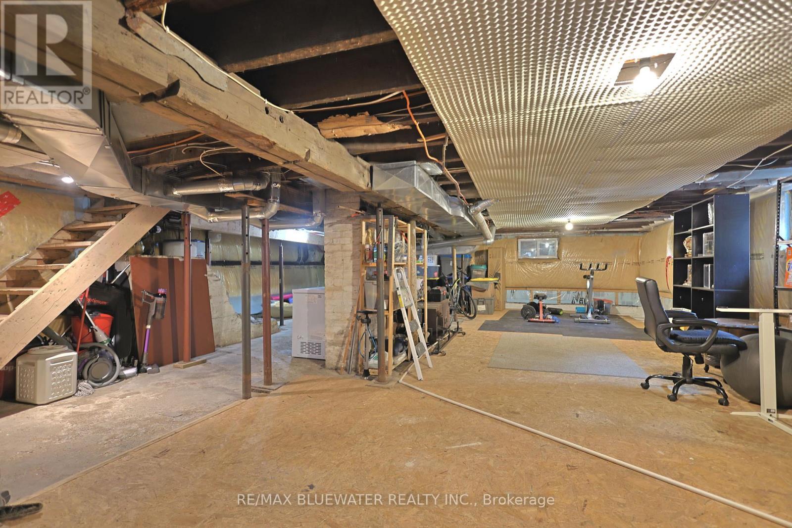 181 Parkhill Main Street, North Middlesex (Parkhill), ON - Indoor Photo Showing Basement