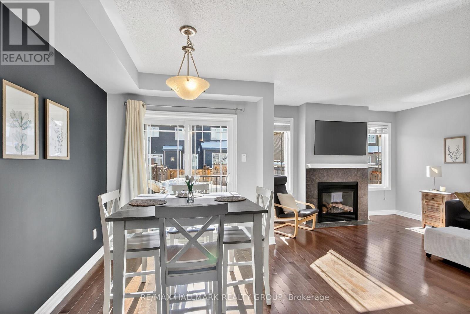 457 Barrick Hill Road, Ottawa, ON - Indoor With Fireplace