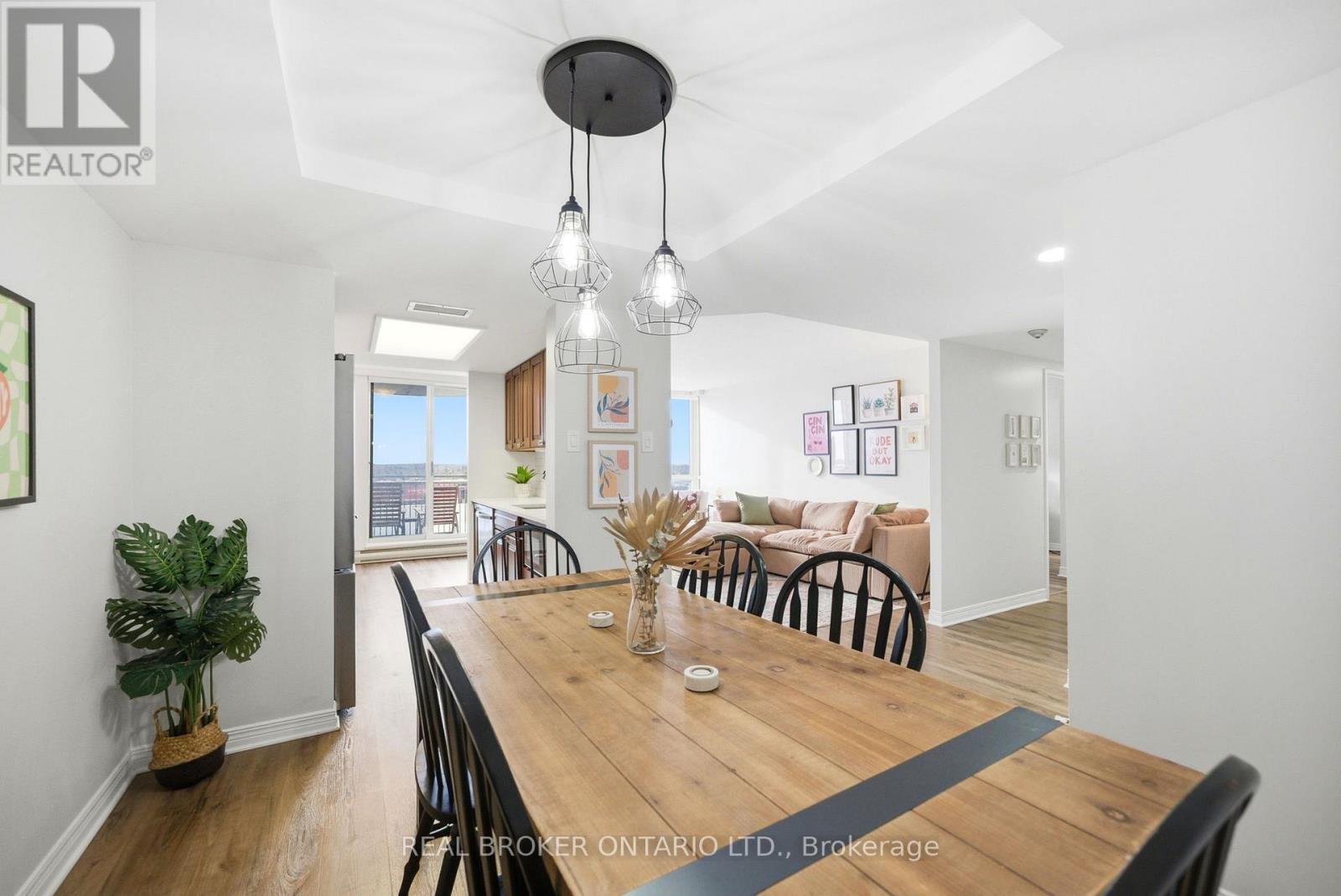 703 - 100 Grant Carman Drive, Ottawa, ON - Indoor Photo Showing Dining Room