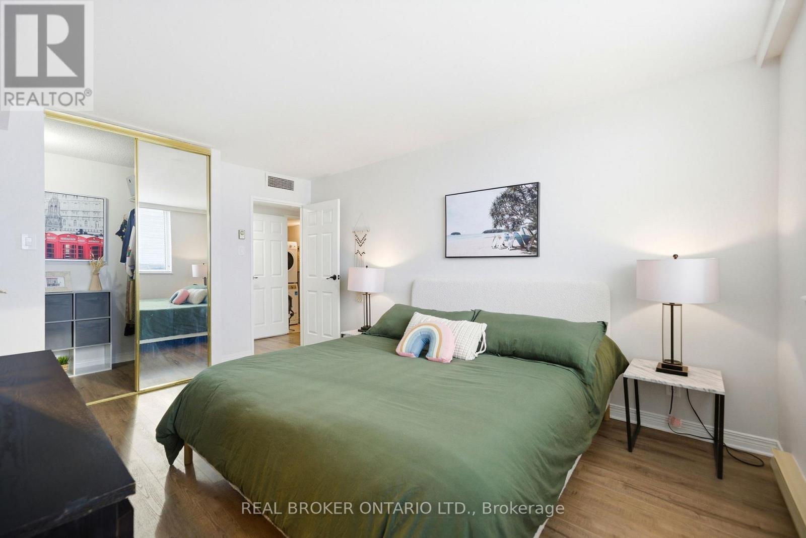 703 - 100 Grant Carman Drive, Ottawa, ON - Indoor Photo Showing Bedroom