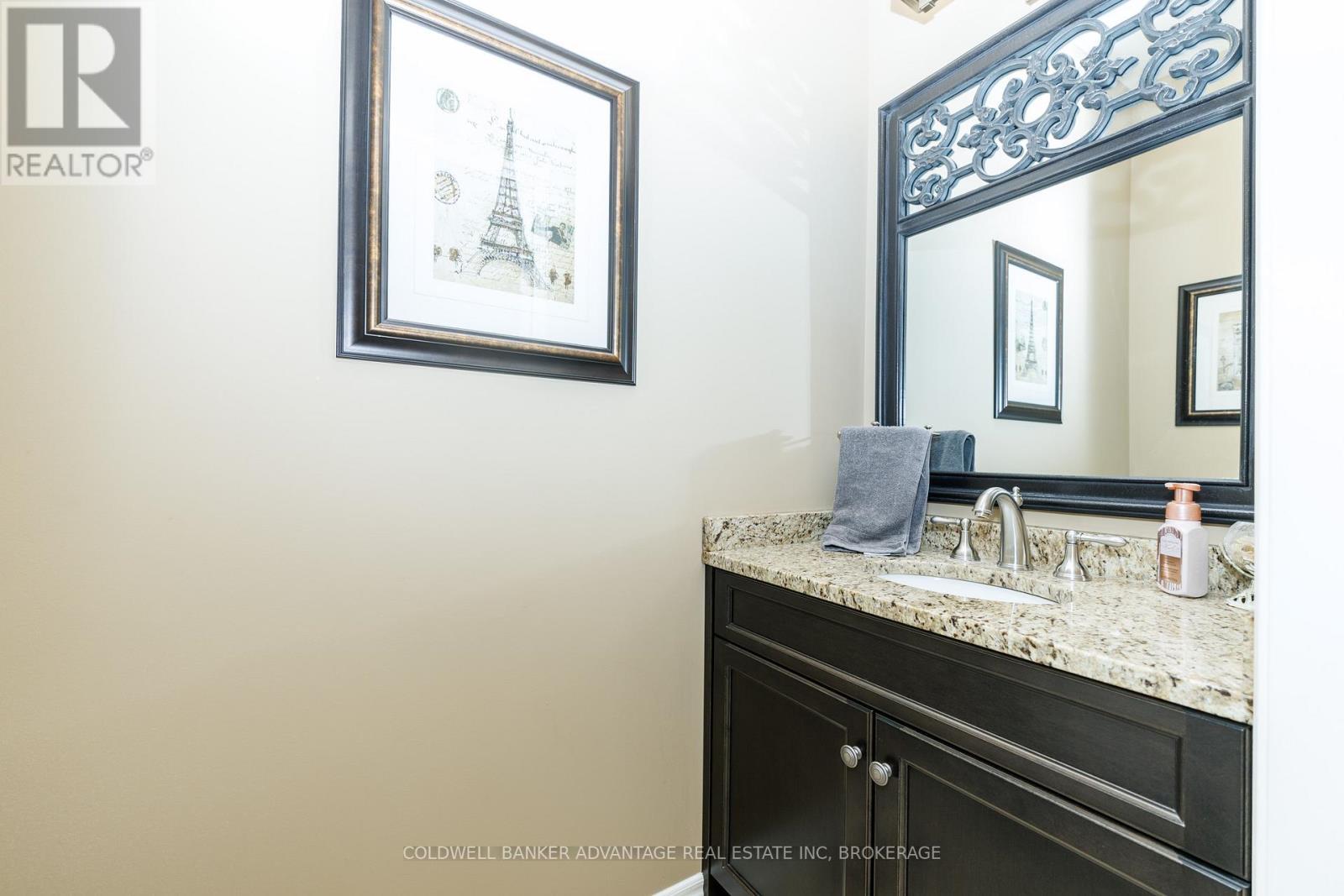 6 Falcon Drive, Welland (Coyle Creek), ON - Indoor Photo Showing Bathroom
