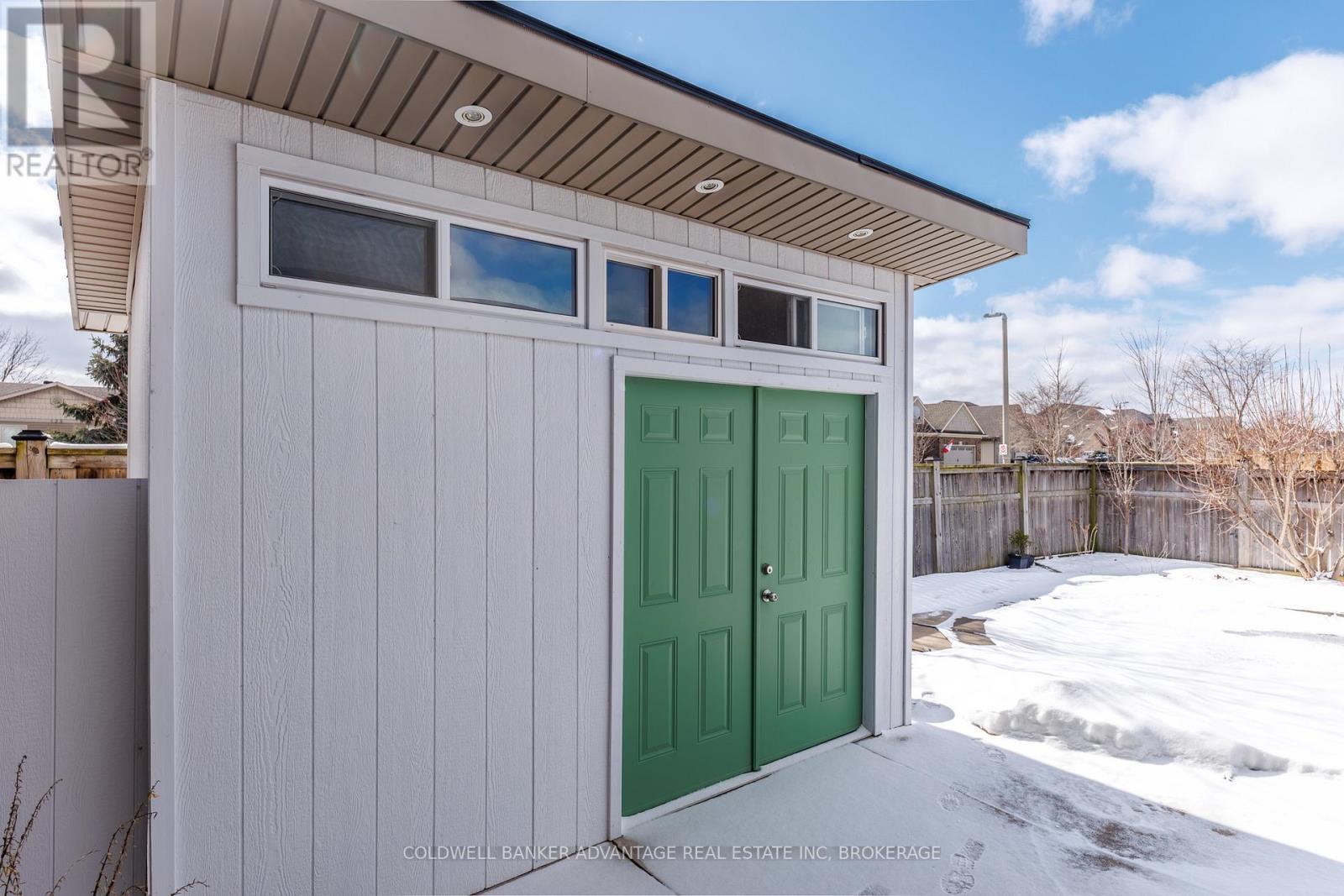 6 Falcon Drive, Welland (Coyle Creek), ON - Outdoor