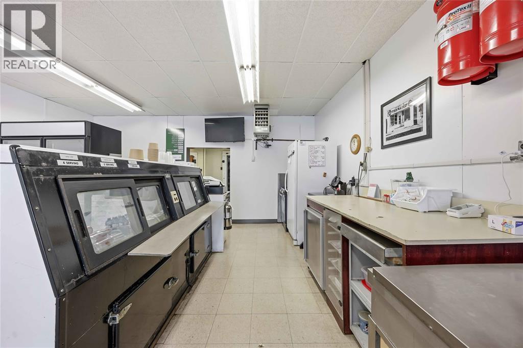 140 East Street North, Sarnia, ON