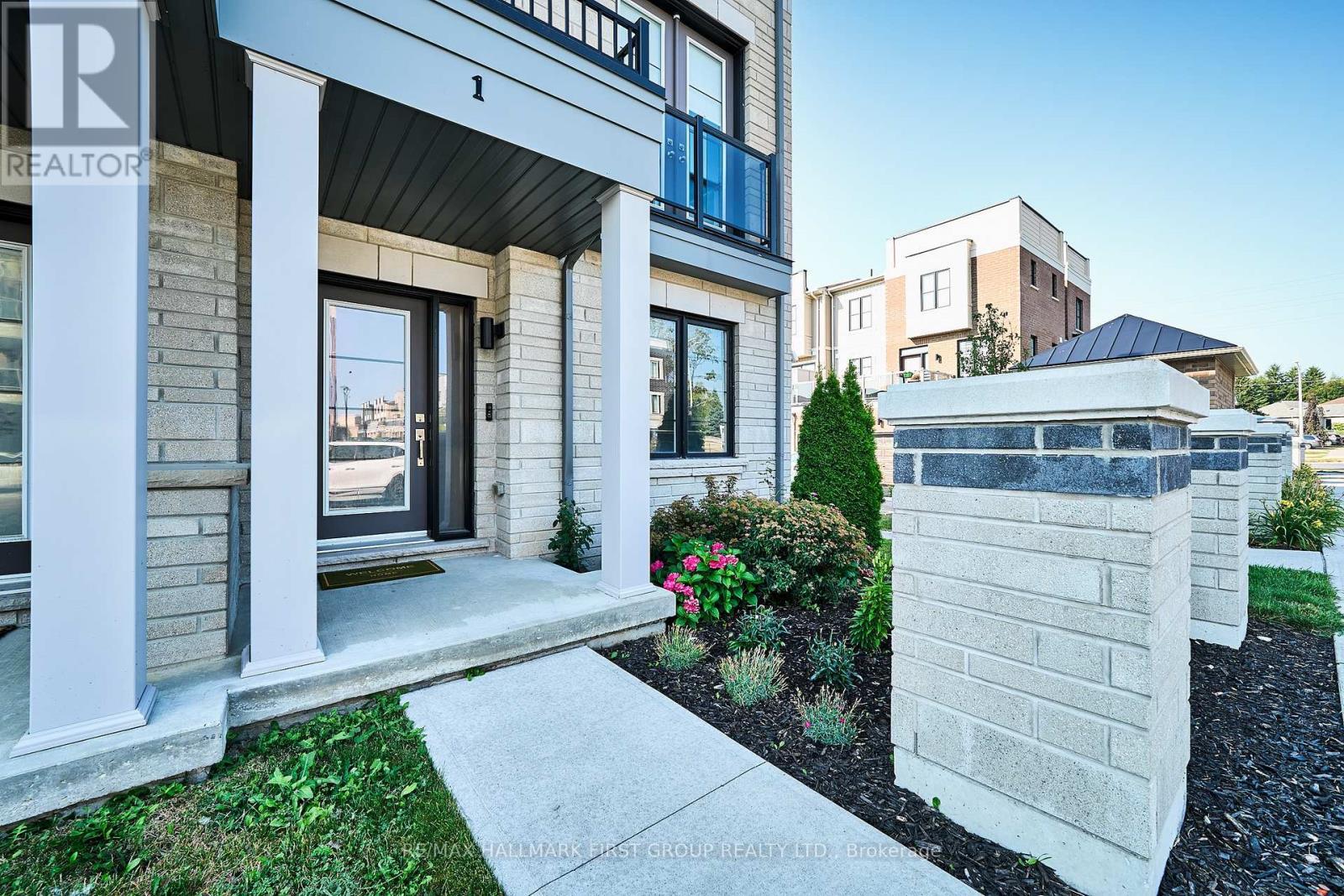 1 Clarington Boulevard, Clarington, ON - Outdoor