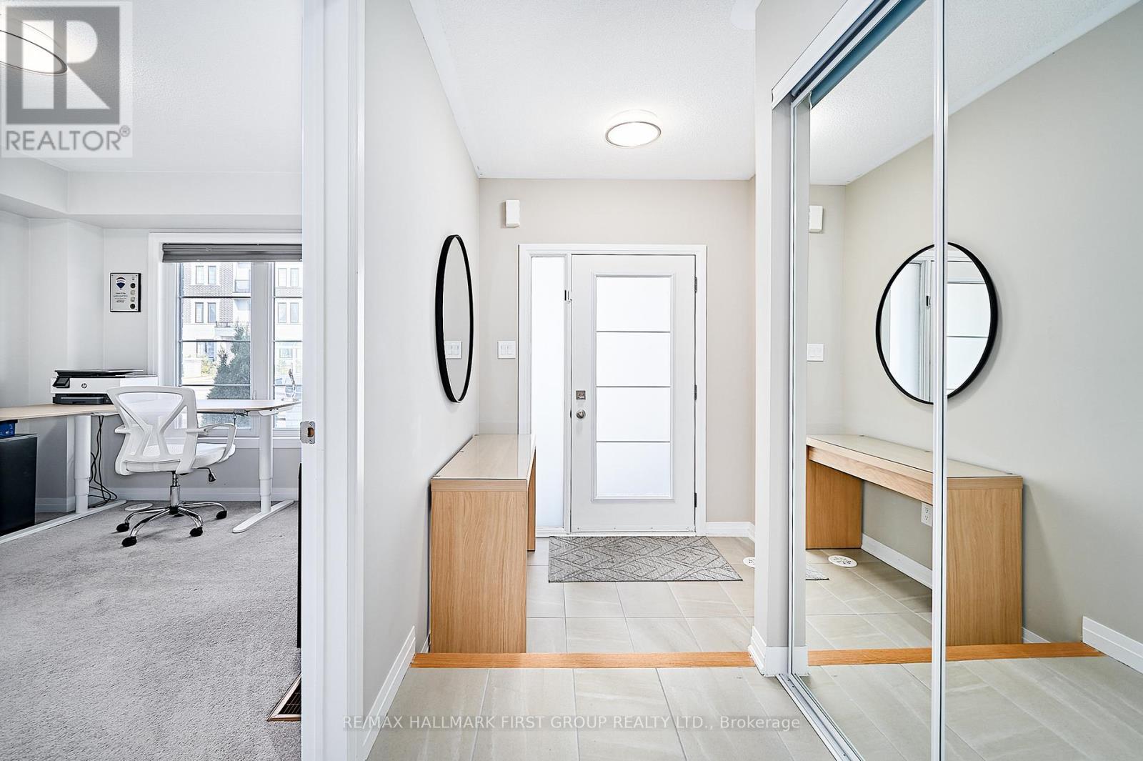 1 Clarington Boulevard, Clarington, ON - Indoor Photo Showing Office