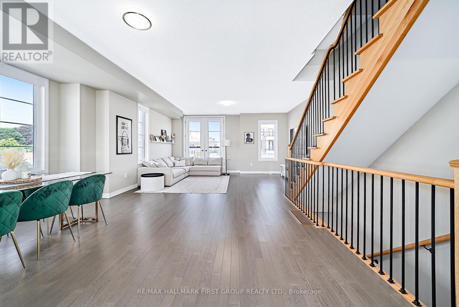 1 Clarington Boulevard, Clarington, ON - Indoor Photo Showing Other Room