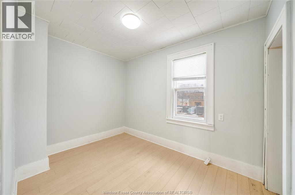 1088 Hickory, Windsor, ON - Indoor Photo Showing Other Room