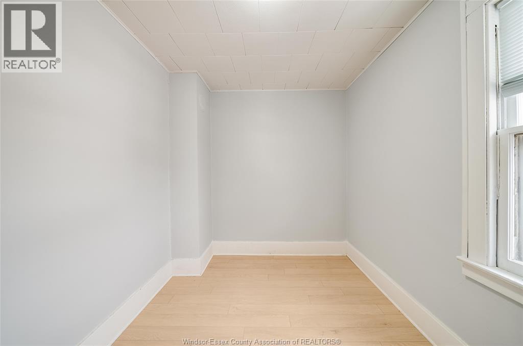 1088 Hickory, Windsor, ON - Indoor