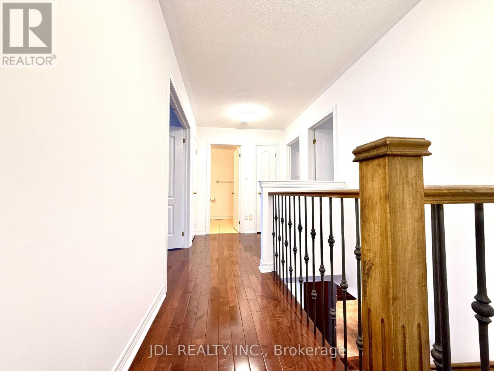 69 Gail Parks Crescent, Newmarket, ON - Indoor Photo Showing Other Room