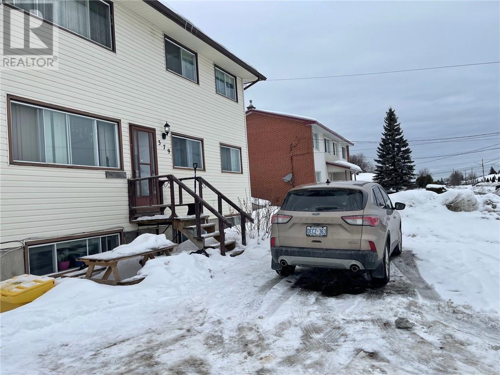379 Charette Avenue, Chelmsford, ON - Outdoor With Exterior
