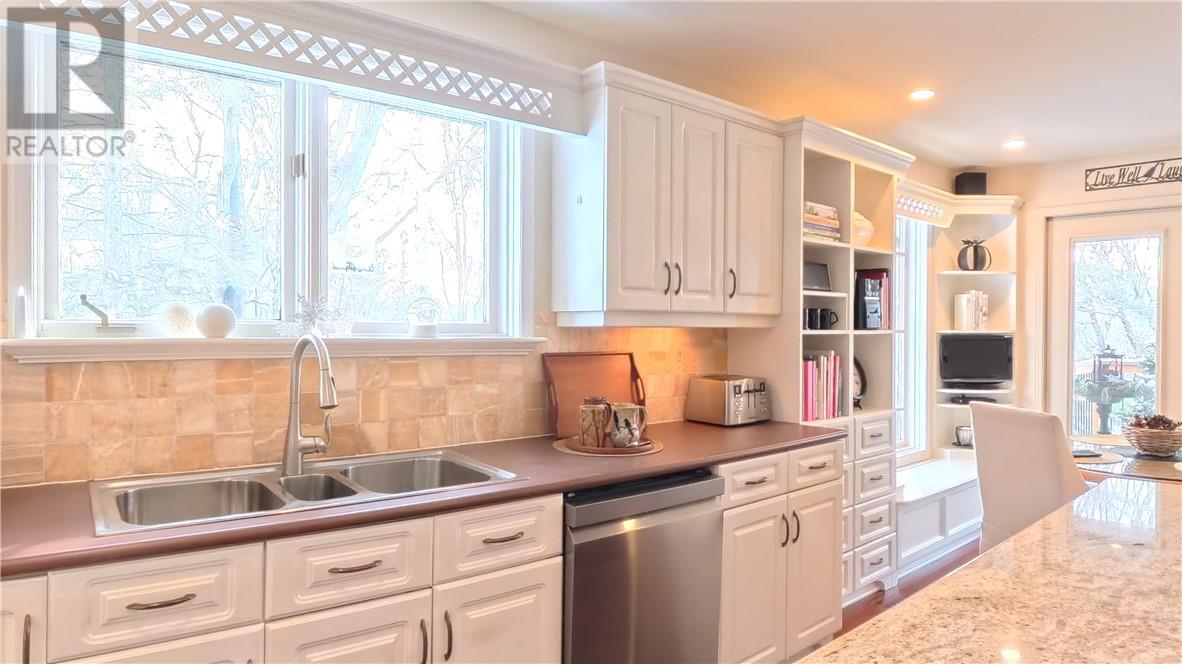 357 Clear Lake, Espanola, ON - Indoor Photo Showing Kitchen With Double Sink